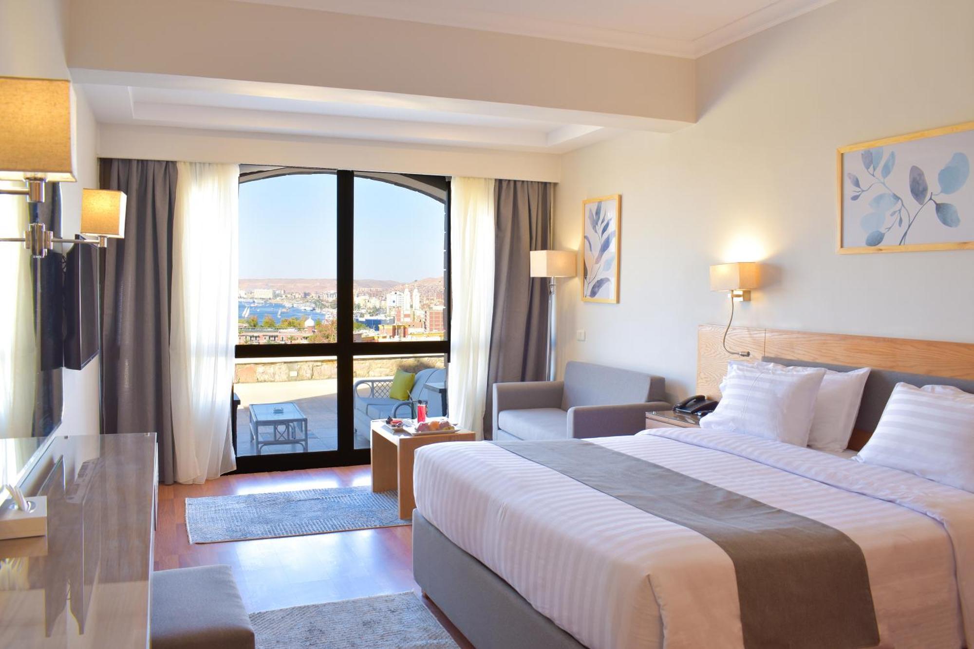 Basma Executive Club Hotel Aswan Exterior photo