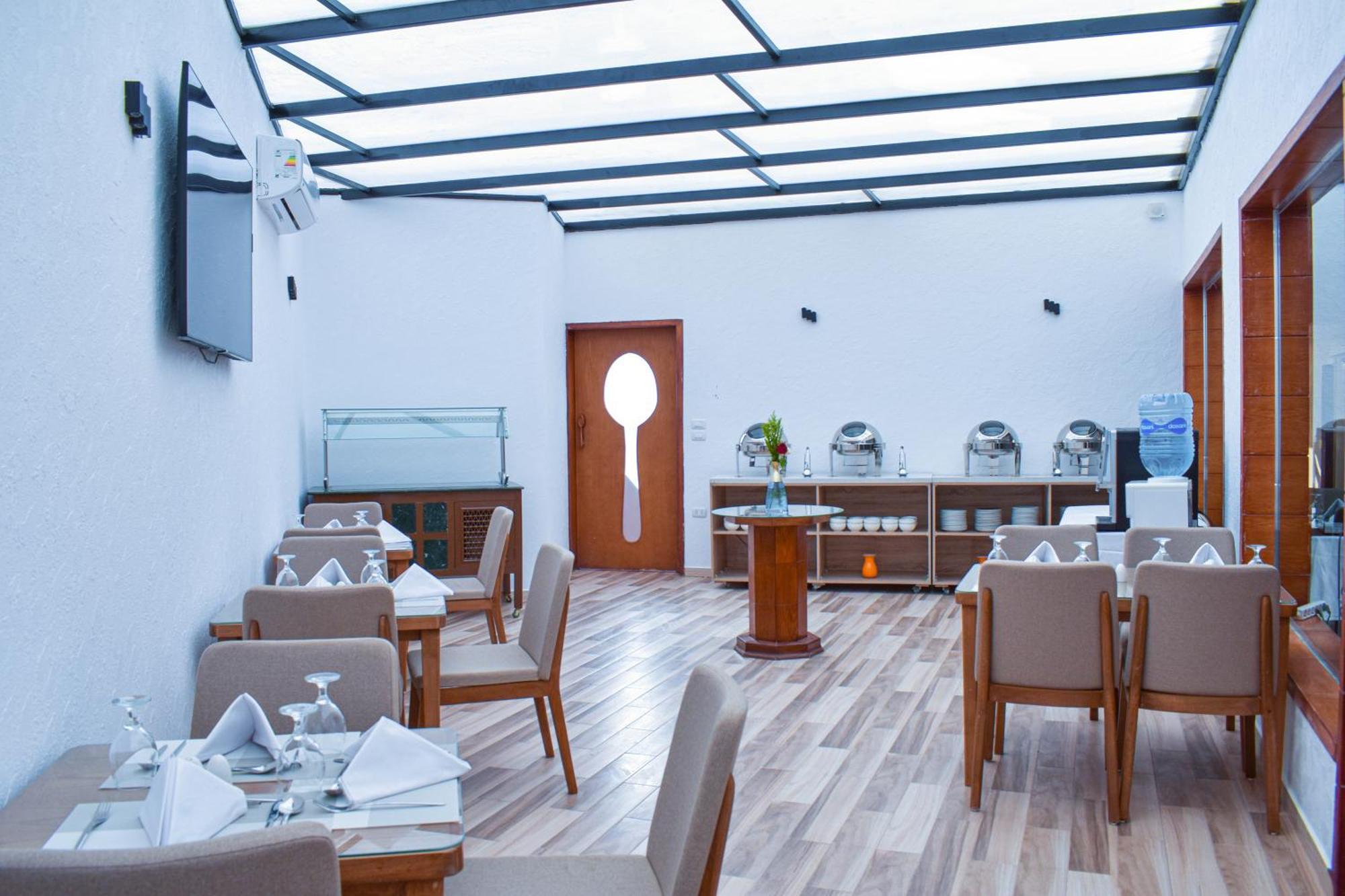 Basma Executive Club Hotel Aswan Exterior photo